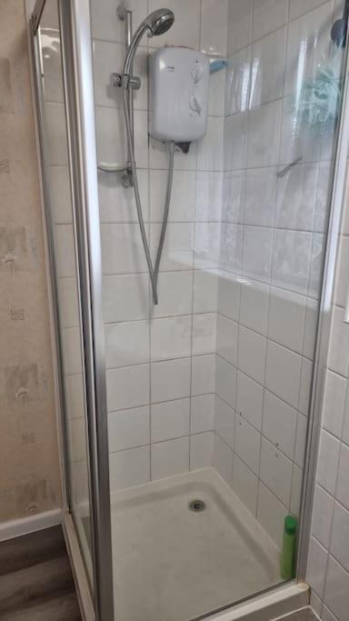 Coolfin House-Close To Excel, Contractors, Relocators, Paid Parking Villa Londra Esterno foto