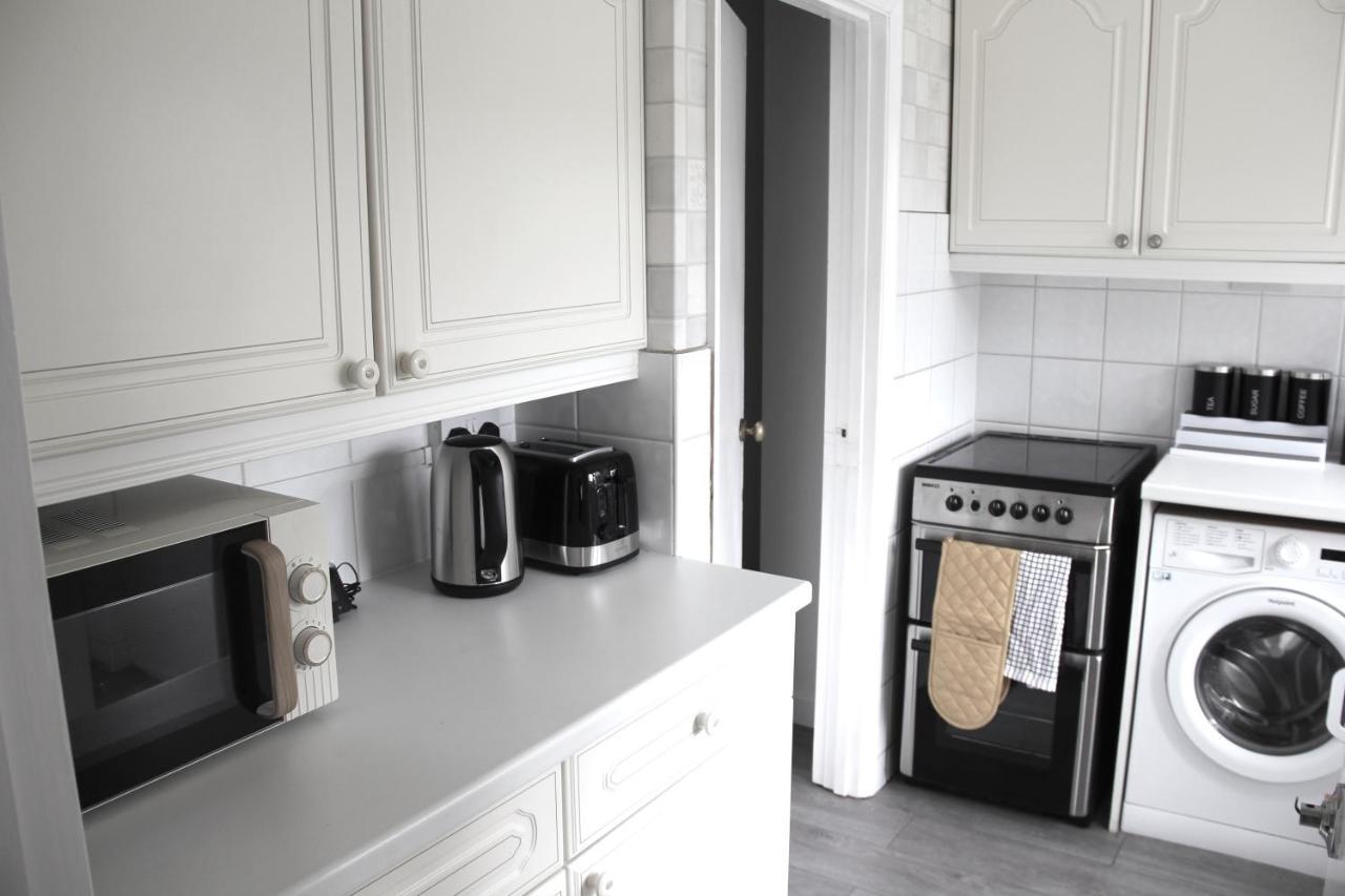 Coolfin House-Close To Excel, Contractors, Relocators, Paid Parking Villa Londra Esterno foto
